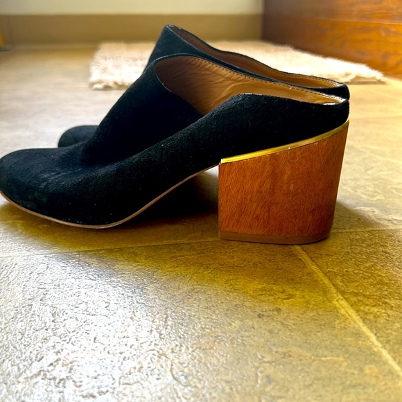 Calvin Klein black mules with wood heel - Picture 2 of 5